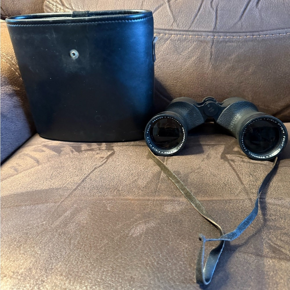 Bushnell Black Binoculars with Case